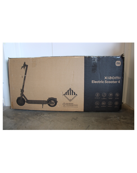 SALE OUT. Xiaomi Electric Scooter 4 EU DAMAGED PACKAGING, SCRATCHED, DIRTY, USED | Xiaomi | 6 month(s) | DEMO, MISSING HEXAGON W