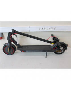 SALE OUT. Xiaomi Mi Electric Scooter Pro 2 (Black) | Xiaomi Mi Electric Scooter Pro 2 | 600 W | 25 km/h | 3 month(s) | Black | W