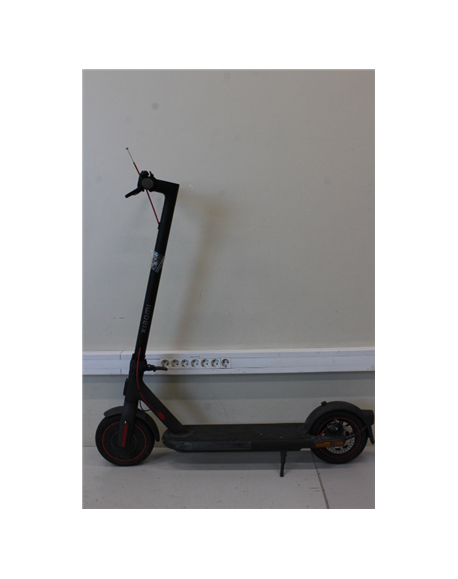 SALE OUT. Xiaomi Electric Scooter 4 Pro EU | Xiaomi Electric Scooter 4 Pro EU | 700 W | 25 km/h | 10 " | 3 month(s) | Black | US