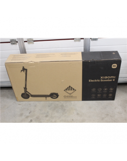 SALE OUT. Xiaomi Electric Scooter 4 EU | Xiaomi Electric Scooter 4 EU | 300 W | 25 km/h | 10 " | 6 month(s) | Black | DEMO, SCRA